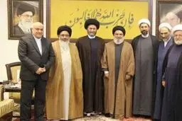  دیدار نماینده ولی فقیه با سید حسن نصرالله

