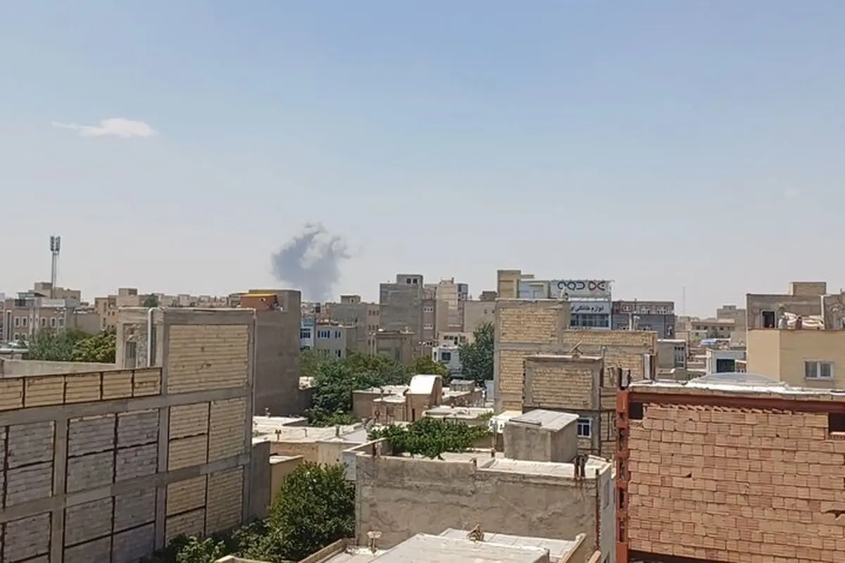 جزئیات انفجار در مشهد اعلام شد/ فرودگاه مشهد هم هدف حمله قرار گرفت؟

