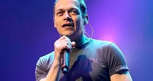 مرگ خواننده مشهور در ۴۷ سالگی