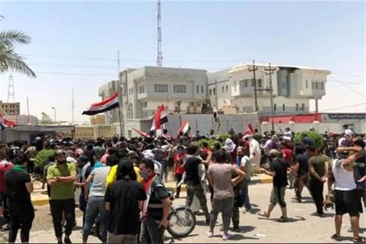 استاندار نجف برکنار شود