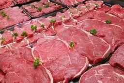 قیمت گوشت شتر نجومی شد / مراقب باشید به جای گوشت شتر به شما گوشت گوساله نیندازند

