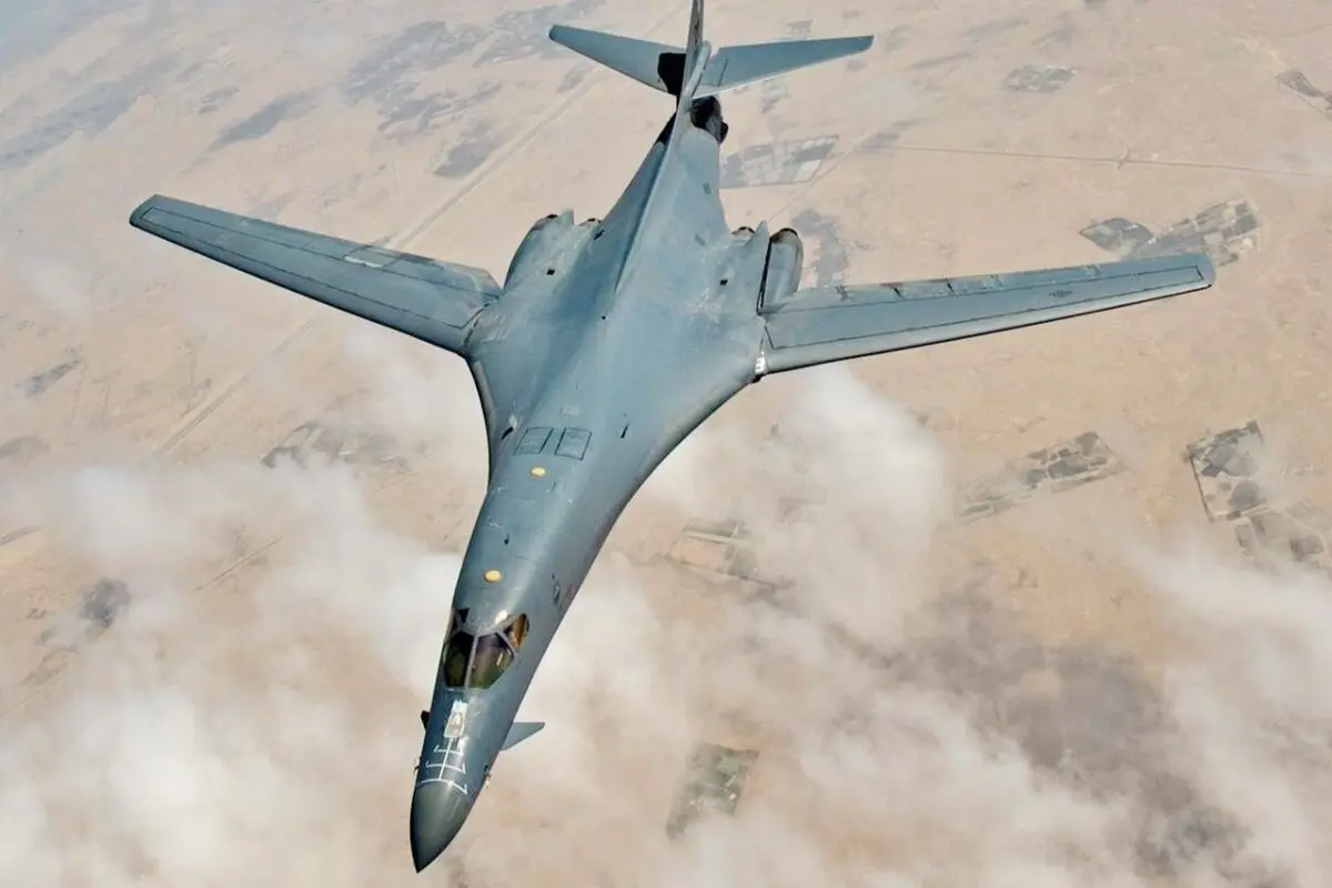 پنتاگون: ۱۲ بمب‌افکن B-1 را از بریتانیا به آمریکا منتقل کردیم