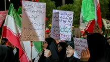 هشدار به مسئولان کشور درباره خطر ترور رهبر انقلاب در تجمع شبانه + عکس
