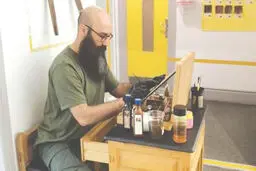 جایگاه خود هنرمند، اثرش و سوژه او در گاراژ گالری

