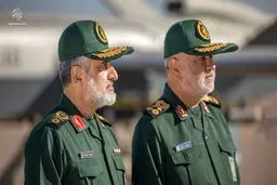 آرامگاه ابدی سردار سلامی و سردار حاجی‌زاده + عکس 