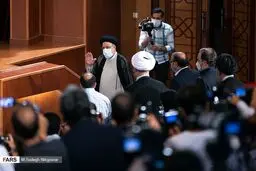چه کسانی برای تحلیف می‌آیند؟