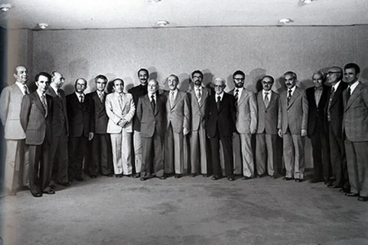 ‌از بازرگان تا روحانی