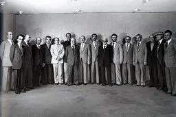 ‌از بازرگان تا روحانی