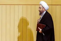 پس‌لرزه‌های رد صلاحیت علی لاریجانی همچنان ادامه دارد
