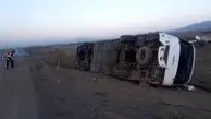 واژگونی اتوبوس در دامغان با ۳۳ مصدوم