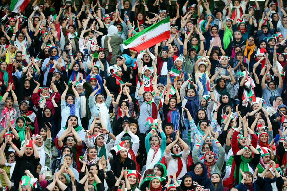 حضور زنان، بازی با کره را بدون تماشاگر کرد؟