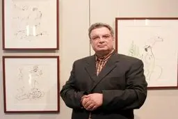 ‌سیاستِ خصومت با روشنفکران!