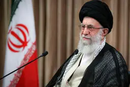 دیدار جمعی از مسئولان و مهمانان کنفرانس وحدت اسلامی با رهبر انقلاب