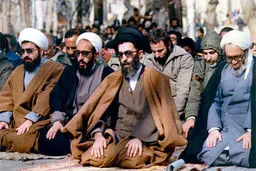 سیاست در آخرین روز هفته