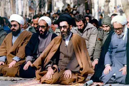 سیاست در آخرین روز هفته