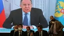 لاوروف : غربی‌ها تاریخ را تحریف می‌کنند 