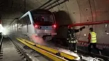 سقوط 7 مسافر از پله‌برقی مترو دروازه دولت تهران