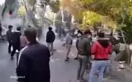 تجمع مردم اصفهان در بستر زاینده رود