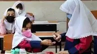 منع مدارس جهت شرط واکسن برای دانش‌آموزان