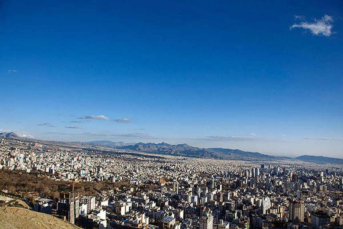 وزش باد موثر تهران را نجات داد