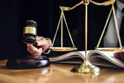 قصاص مردی که زنش را با آبجوش کشت