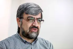 ‌‌محفل‌های سیاسی جای احزاب را گرفته‌اند