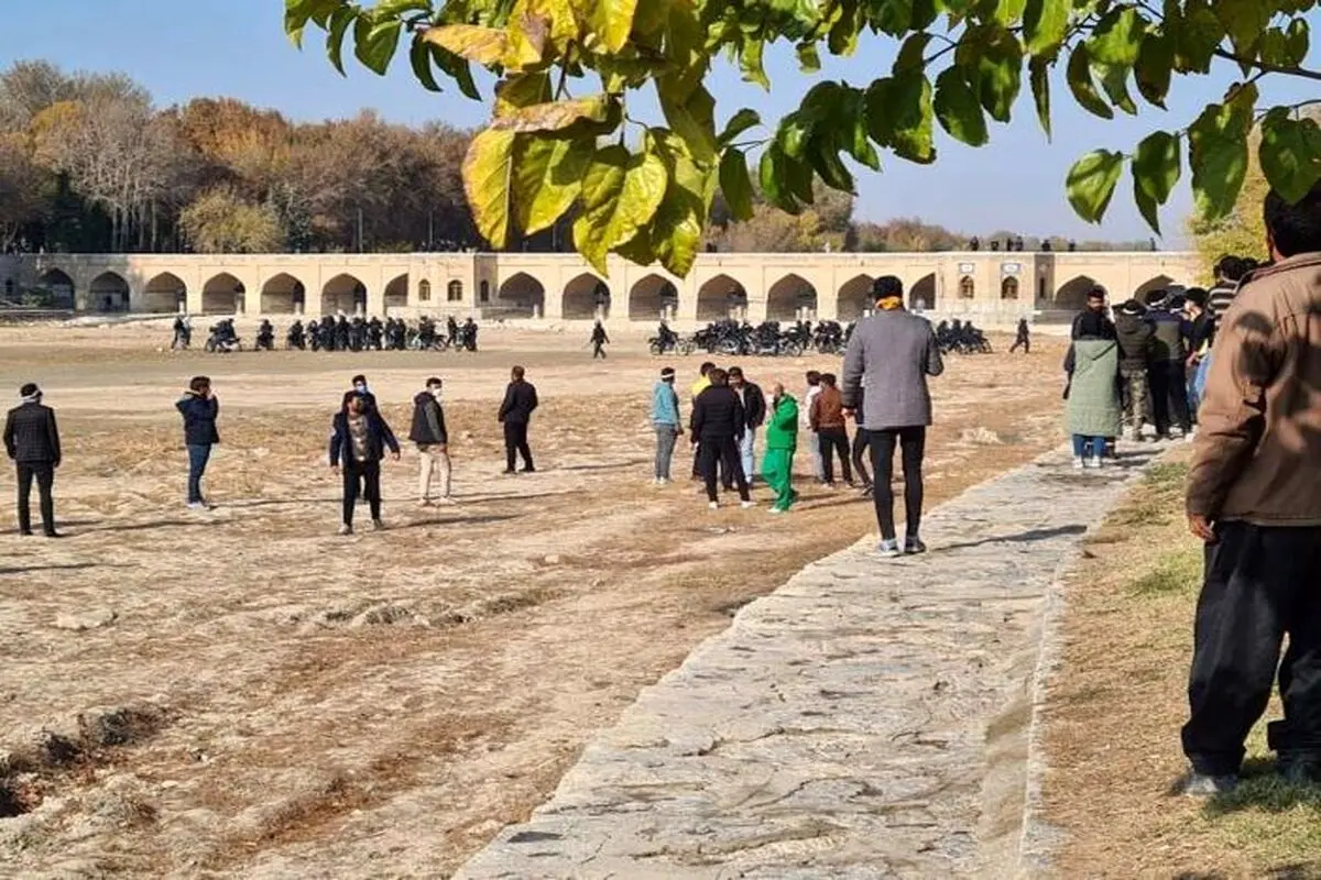 خاتمی مقصر نبود