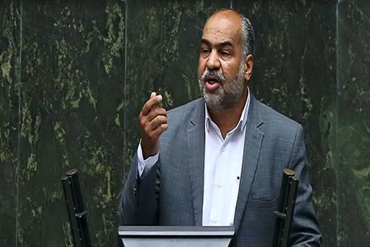 تا کسی اعتراض نکند، حقش را نمی‌دهند