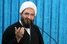 خطیب نمازجمعه تهران: تهدید آمریکایی ها بیشتر شبیه طنز است
