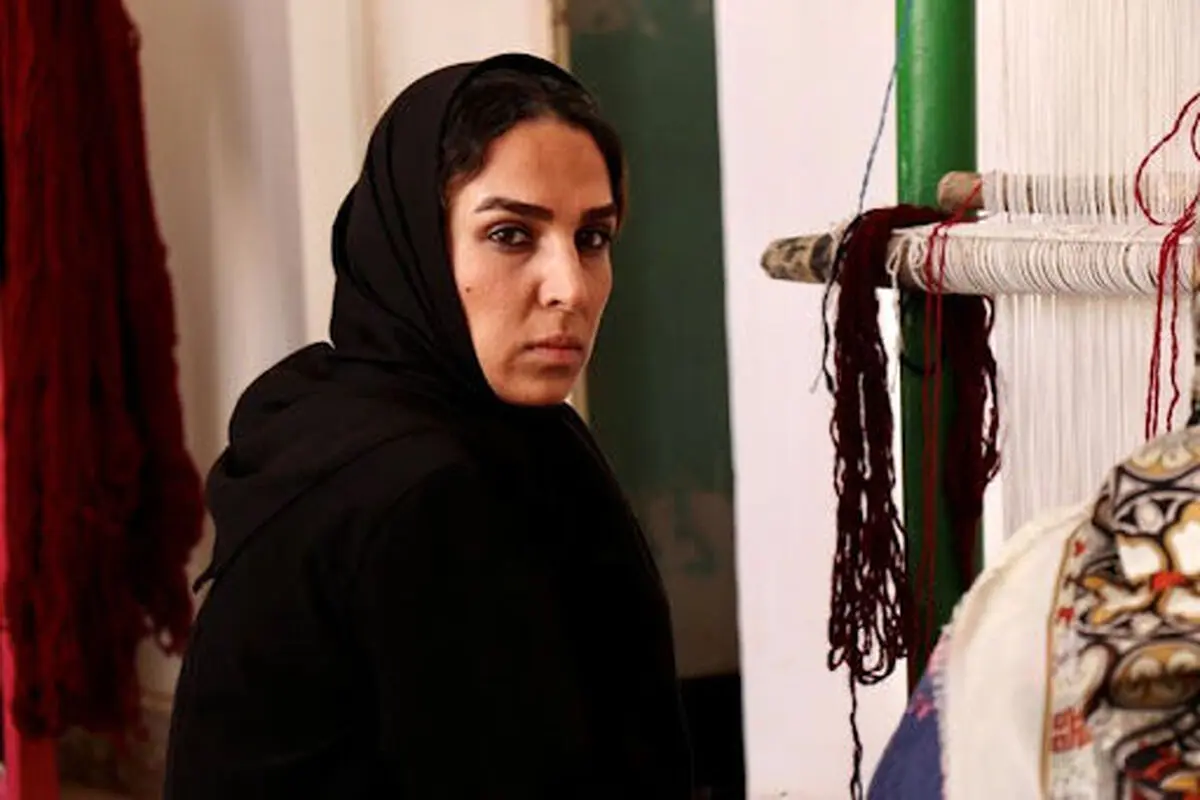 موافقت با صدور پروانه نمایش «بَلیط» و «52 هرتز»