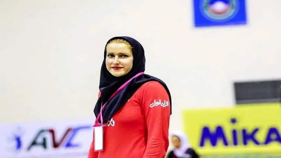 نخستین مربی والیبال زنان ایران در قاره سبز اروپا