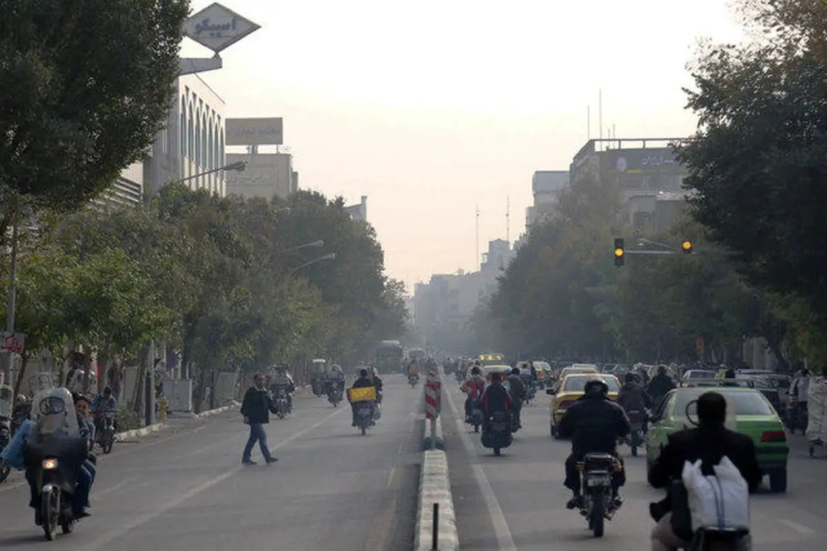 از تردد موتورسیکلت‌ها و خودروهای دودزا جلوگیری می‌شود