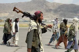 هشدار طالبان درباره خطر ورود خائنان