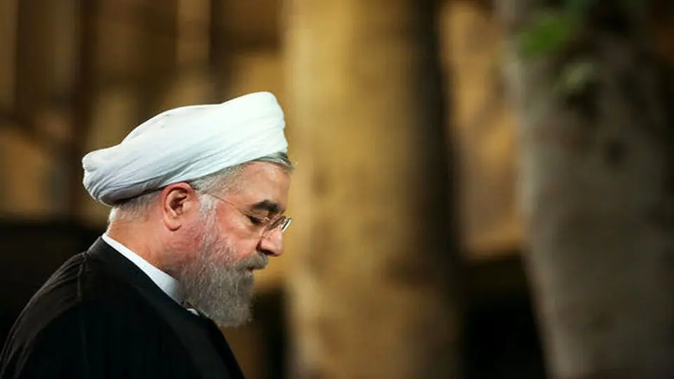 روحانی همه عمر را باید ‌در زندان بماند