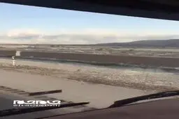 ریزش کوه گنو در شمال غربی بندرعباس بر اثر زلزله