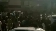 سرازیر شدن جمعیت در خیابان های درگهان بعد از زلزله
