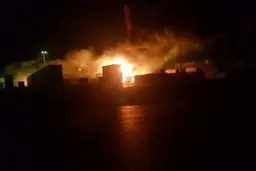حمله هوایی اسراییل به بندر لاذقیه سوریه