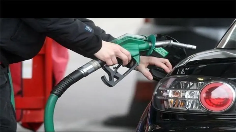 برنامه وزارت نفت برای روش جدید توزیع یارانه بنزین