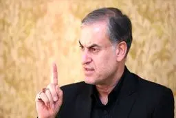 آقای احمدی‌بیغش‌ بفرمایید یک لیوان آب!