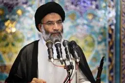 کشورهای اسلامی نباید تنها محصور در مرزهای خود باشند