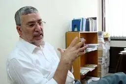 سیستم‌های سیاسی‌شکننده‌اند