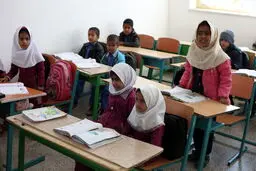 تحصیل ۳۰۰۰ دانش آموز در مدارس بانک گردشگری