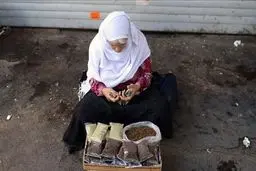 راه‌رفتن روی طناب باریک فقر