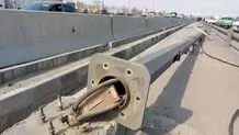 دستگیری عاملان سقوط ۵ تیر چراغ برق در بزرگراه آزادگان