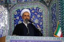 سخنان برخی از کسانی که در انقلاب سوابقی دارند، دل‌ها را آزرد
