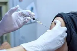 تزریق واکسن کرونا به کاهش استرس همه‌گیری کمک می‌کند
