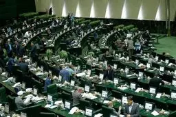 افزایش قیمت دلار بعد از انتشار نامه نمایندگان درباره برجام