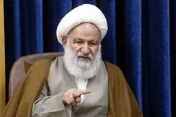 جلوی ورود زنان به ورزشگاه را بگیرید