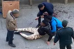 قمه‌کشی اراذل و اوباش در نزدیکی تئاترشهر