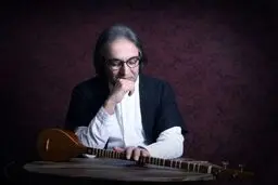 عوام، ساده و سطحی‌پسندند